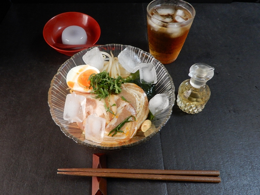 冷やし「支那そば」　「葛餅」