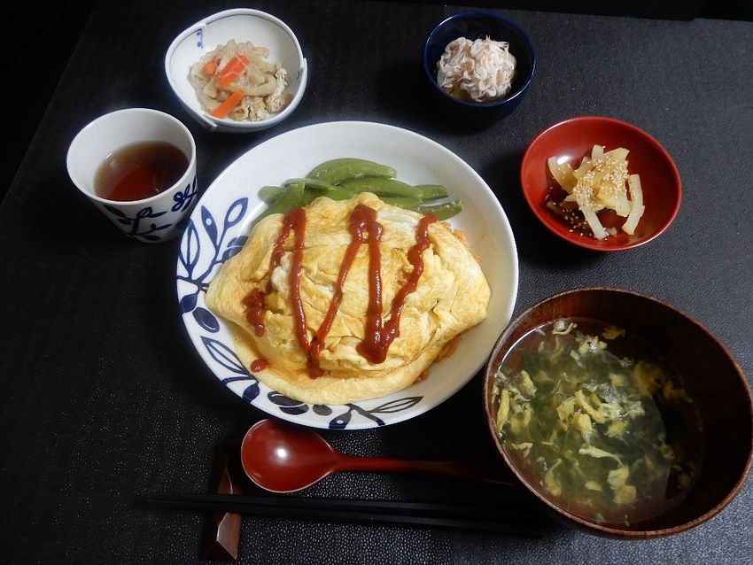「オムライス　スナップエンドウ...