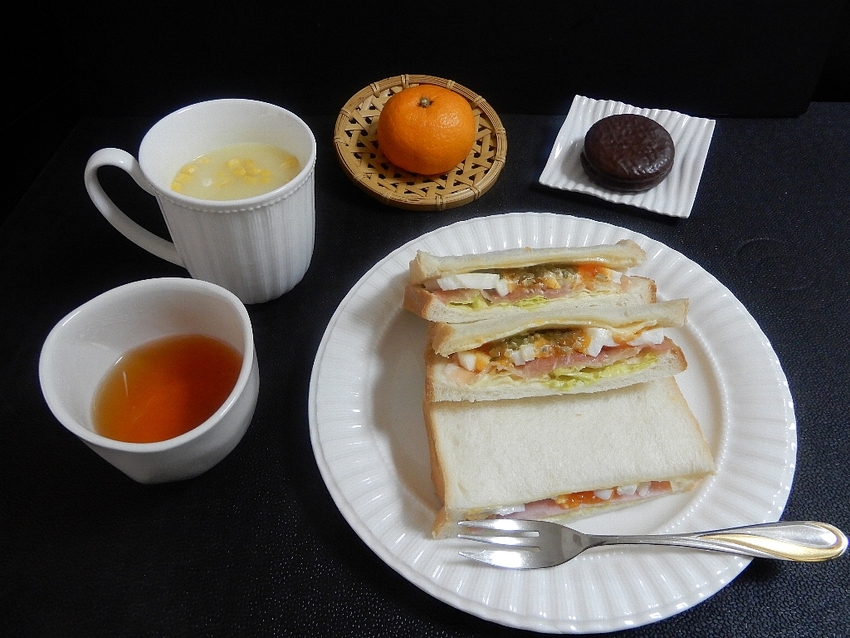 「サンドイッチ」　「ポタージュ...