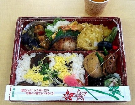 仕出し弁当＠【魚菜おかずいろい...