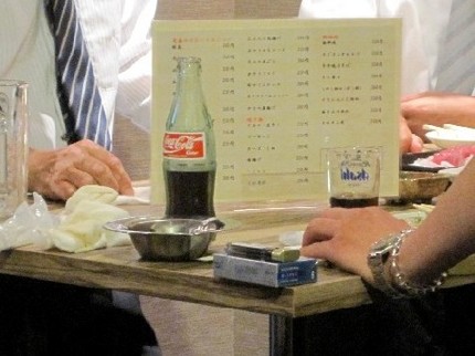 ＜コーラで一杯＞