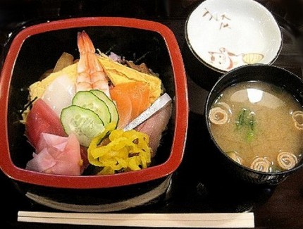 海鮮ちらし定食＠お食事処【花い...