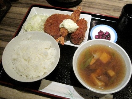 ミックスフライと肉汁＠うまいも...