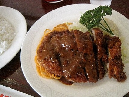 チキンカツとライス＠洋食【赤ち...