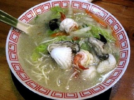 海鮮ラーメン＠台湾料理【仙草】...