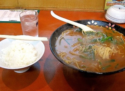 味噌ラーメン（２）＠【餃子の王...