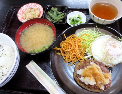吉珍おまかせ定食（２）＠お食事...