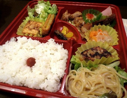 とんとろ豚スネ煮込み弁当＠【ａ...