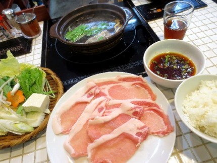 豚しゃぶ定食＠しゃぶしゃぶ【岩...