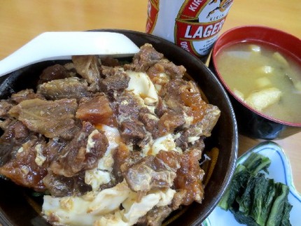 すじ丼（玉子入り）＠和食堂【ま...