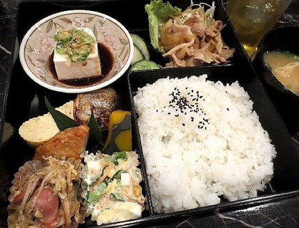 お昼の定食（８）＠小料理【きは...