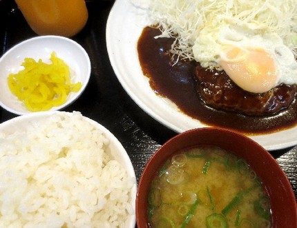 ハンバーグ定食＠ラーメン【豚の...