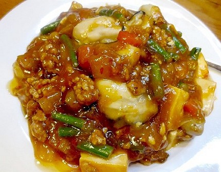 牡蠣入り麻婆丼＠台湾料理【仙草...