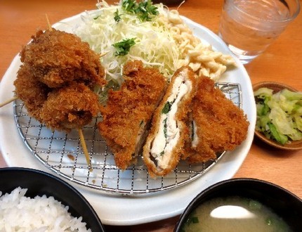 ミートボール＆チキン定食＠ふら...