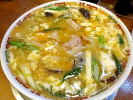 ワンタン入り酸辣湯＠台湾料理【...