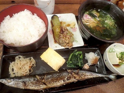 さんま定食＠どんぶり・うどん【...