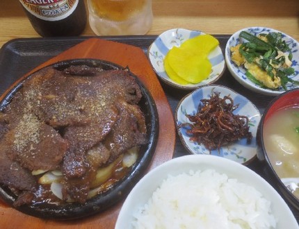 焼き肉セット＠居酒屋【吉宗】兵...