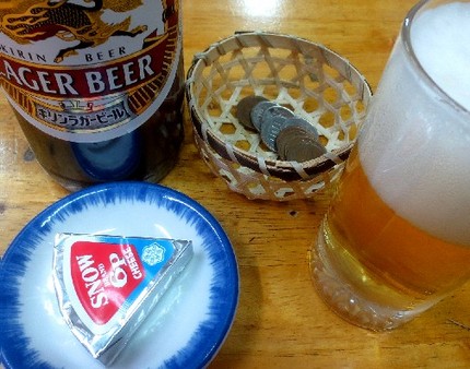 雪印６Ｐチーズ（２）＠立ち呑み...