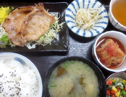 吉珍おまかせ定食（７）＠お食事...