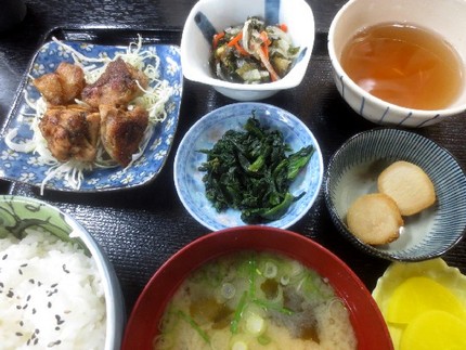 吉珍おまかせ定食（８）＠お食事...