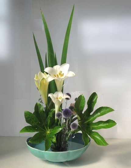 ＜生け花＞（１２３）【嵯峨御流...