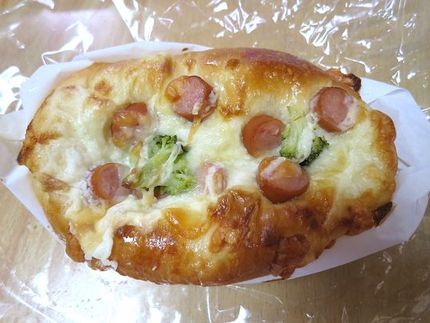 調理パン（２６）包み焼ウインナ...