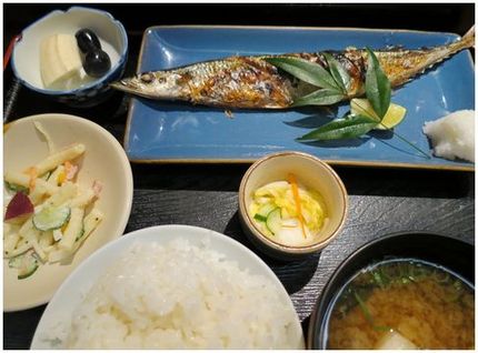 秋刀魚塩焼定食＠海鮮料理【魚盛...