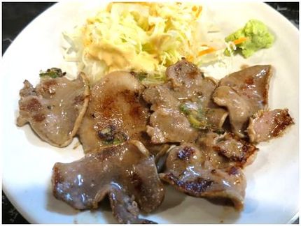 牛タン塩焼き（２）＠呑み処【鈴...