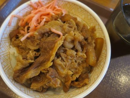 牛丼（並盛）（２）＠【すき家】...