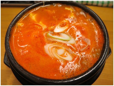 純豆腐鍋（スンドゥブチゲ）（１...