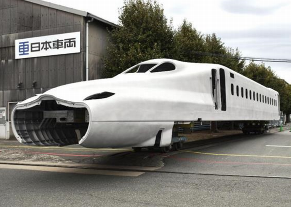 新幹線新型車両「Ｎ７００Ｓ」（...