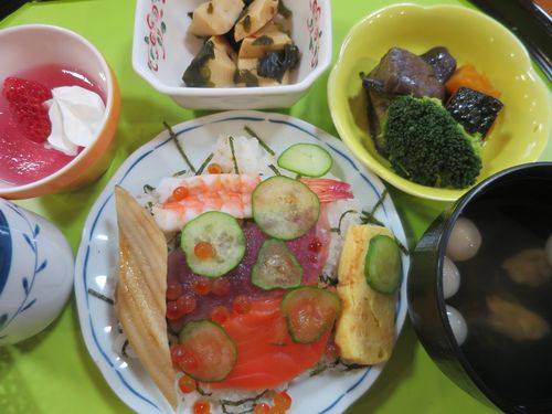 デイケアのお昼ご飯（１８２）