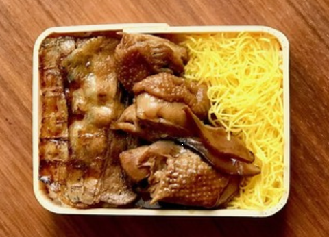 ＜駅弁＞（４１）「復刻！鶏めし...
