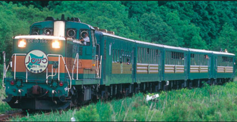 ＜　くしろ湿原ノロッコ号「５１...