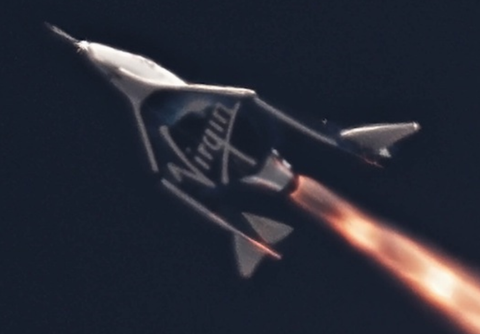 ＜　「スペースシップ２」（画像...