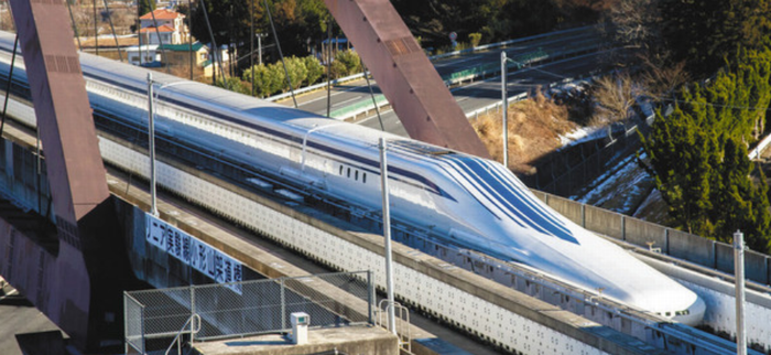 ＜　試験車両「Ｌ０系」（画像：...