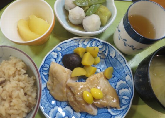 デイケアのお昼ご飯（３０１）