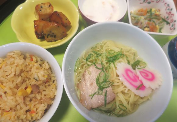 デイケアのお昼ご飯（３５９）