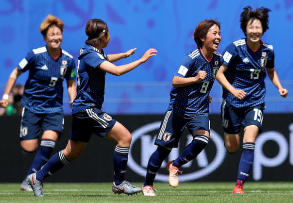 ＜なでしこジャパン＞初勝利＠ス...