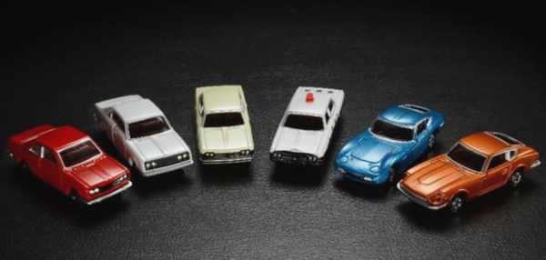 「トミカ５０周年記念コレクショ...