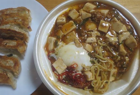 温玉麻婆麺＠【餃子の王将】（板...