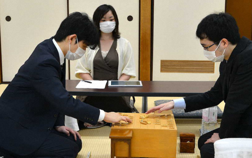 ＜藤井聡太七段＞（６８）白組優...