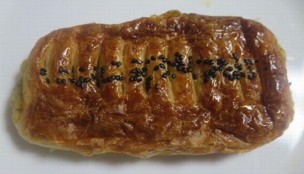 調理パン ３９５ スイートポテトデニッ 神戸 ファルコンの散歩メモ Bloguru