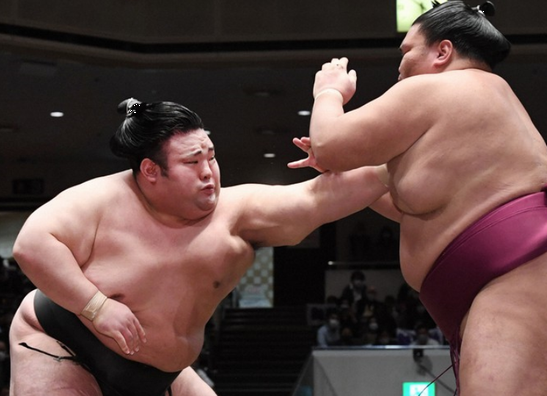 ＜貴景勝＞　　　　　　　　　　...