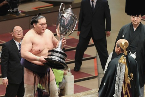 ＜照ノ富士＞４度目の優勝＠大相...