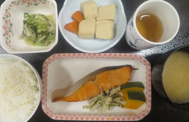 デイケアのお昼ご飯（６１７）