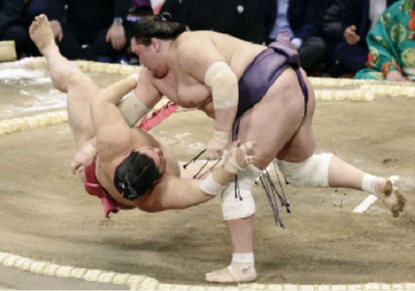 ○照ノ富士　「すくい投げ」　●...