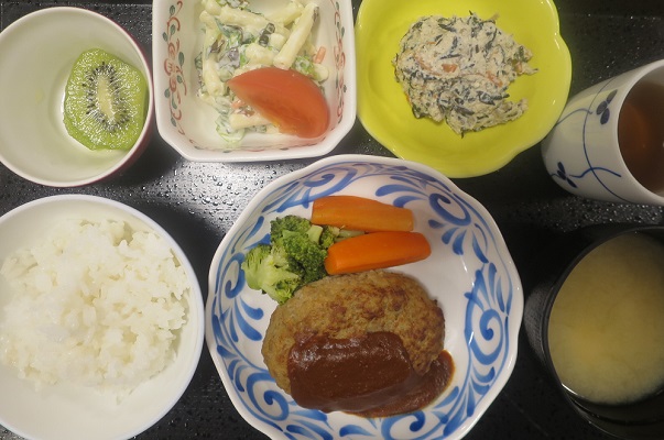デイケアのお昼ご飯（６９５）