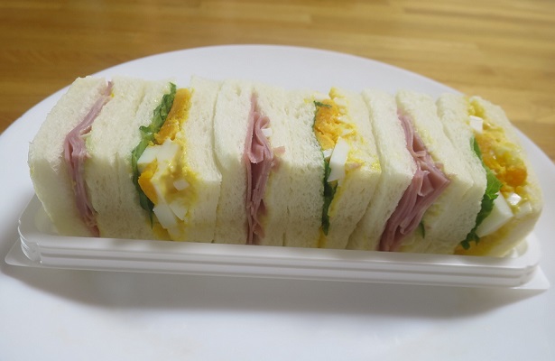 調理パン（６２６）ひとくちサン...