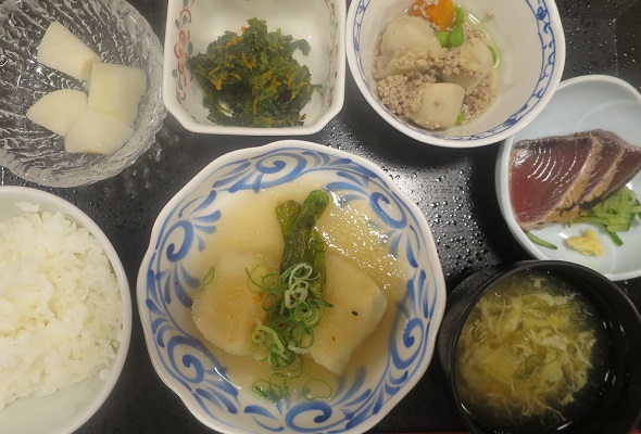 デイケアのお昼ご飯（７４５）